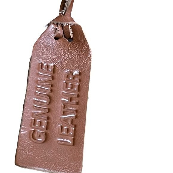 Trifold Leather Wallet NWOT - Picture 5 of 9